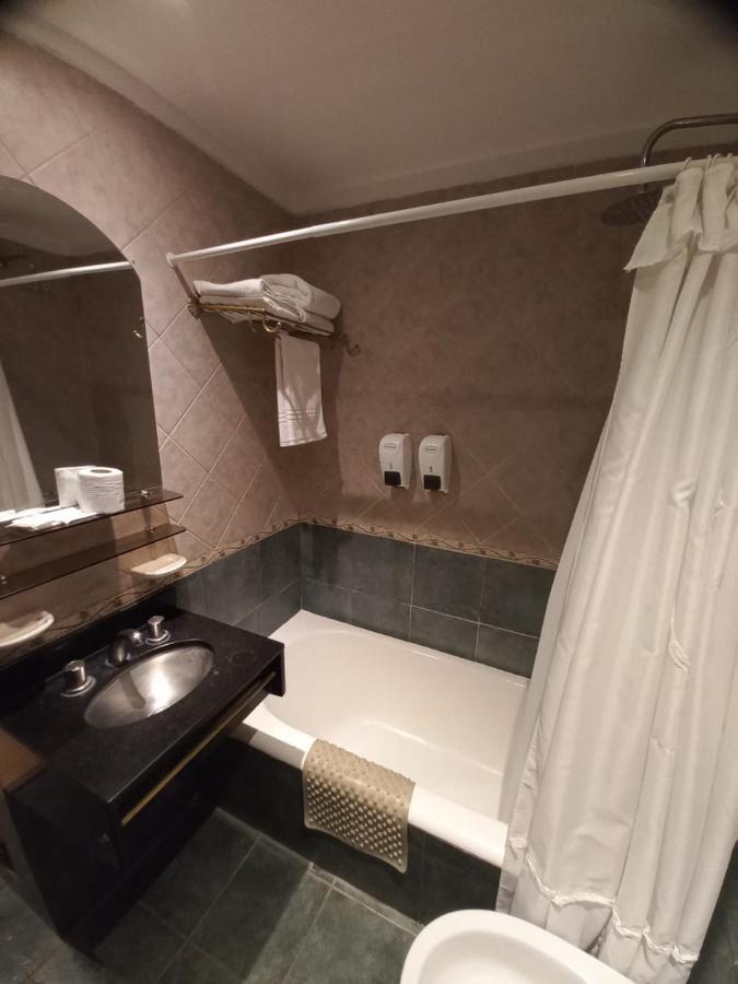 Hotel Valles Мар-дель-Плата Экстерьер фото